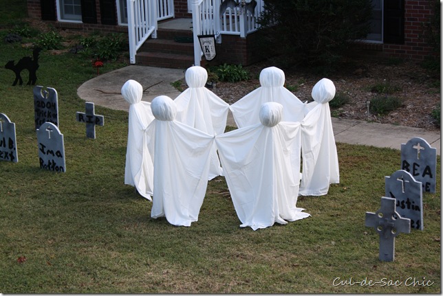 Cul-de-Sac Chic: Halloween Yard Decor…Part 2